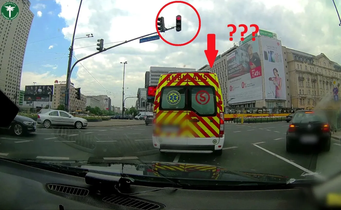 Kierowca karetki cwaniakiem? Wpadł w Warszawie na gorącym uczynku