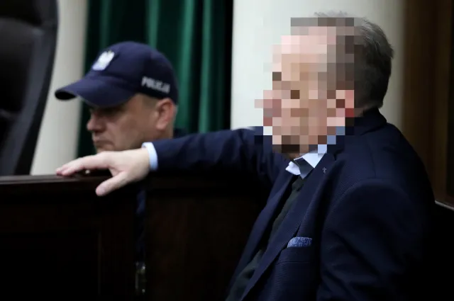 SN uchylił wyrok 1,5 roku więzienia ws. znanego handlarza roszczeń Marka M.