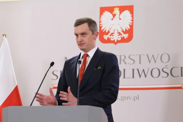Kaleta o wyroku TSUE ws. określenia "polskie obozy": Podwójne standardy, chroni interesy Niemiec