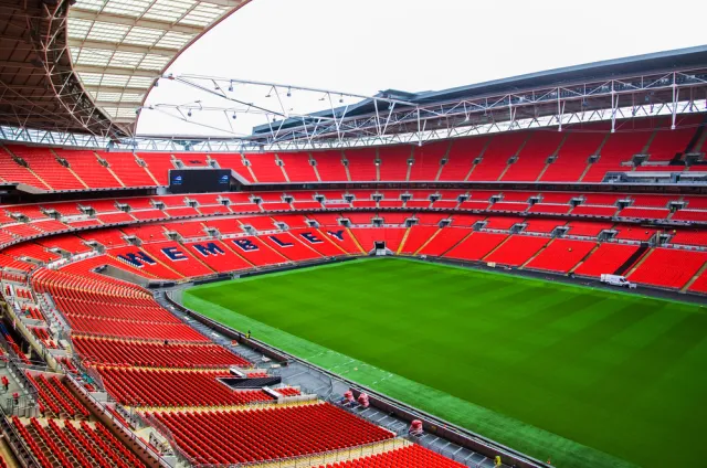 60 tysięcy widzów może obejrzeć półfinały i finał Euro na Wembley