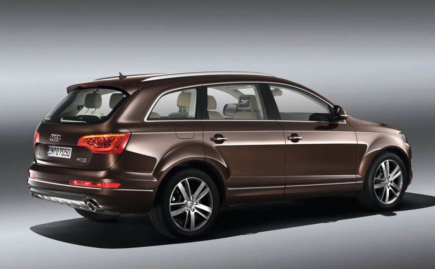 audi-q7-37213069.jpg