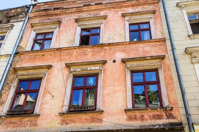 Weszła w życie ustawa ułatwiająca wypłatę odszkodowań w związku z reprywatyzacją