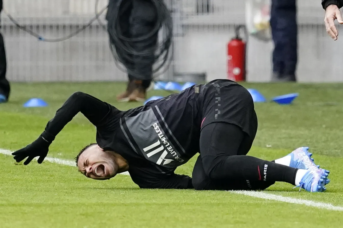 Neymar kontuzjowany. Czeka go kilka tygodni przerwy