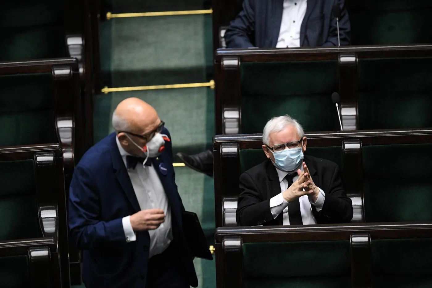PiS i Konfederacja w górę, KO i Lewica w dół. NOWY SONDAŻ