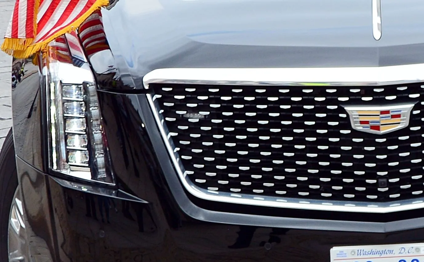 Biden w Polsce. Policja radzi omijać centrum Warszawy