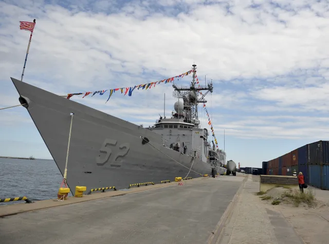 Hiszpania wzmacnia obecność na Morzu Śródziemnym. Fregata wesprze siły NATO