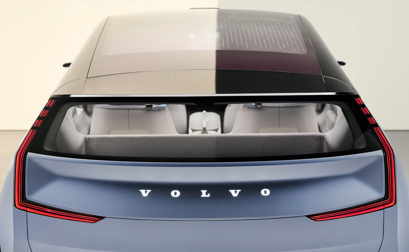 Volvo Concept Recharge.