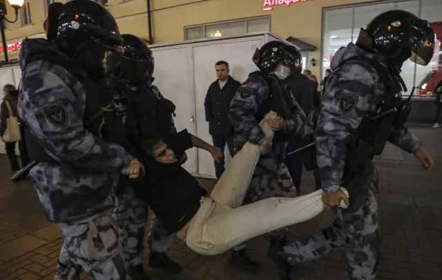 Protesty przeciwko mobilizacji w Moskwie. Rośnie bilans zatrzymanych