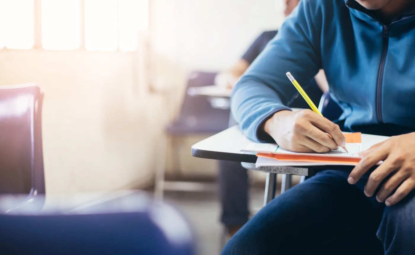 "Szkoła bez zadań domowych”. Awantura przybiera na sile, rodzice się buntują