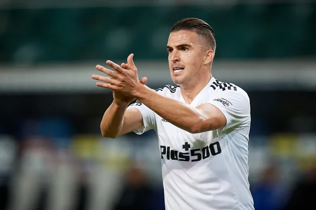 Ekstraklasa wraca z przytupem. Mistrz kontra lider, czyli klasyk w Poznaniu