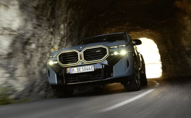 Nowe BMW XM sensacją w Polsce. Cena? Takie auta zdarzają się raz na 50 lat