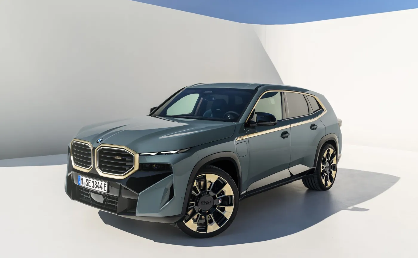 bmw-xm-37574838.jpg