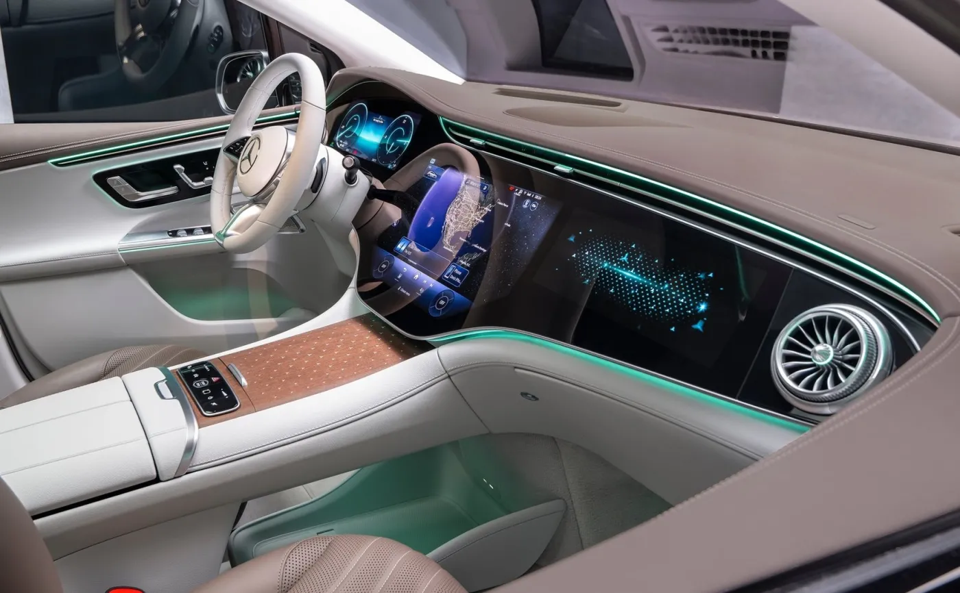 Mercedes EQE SUV