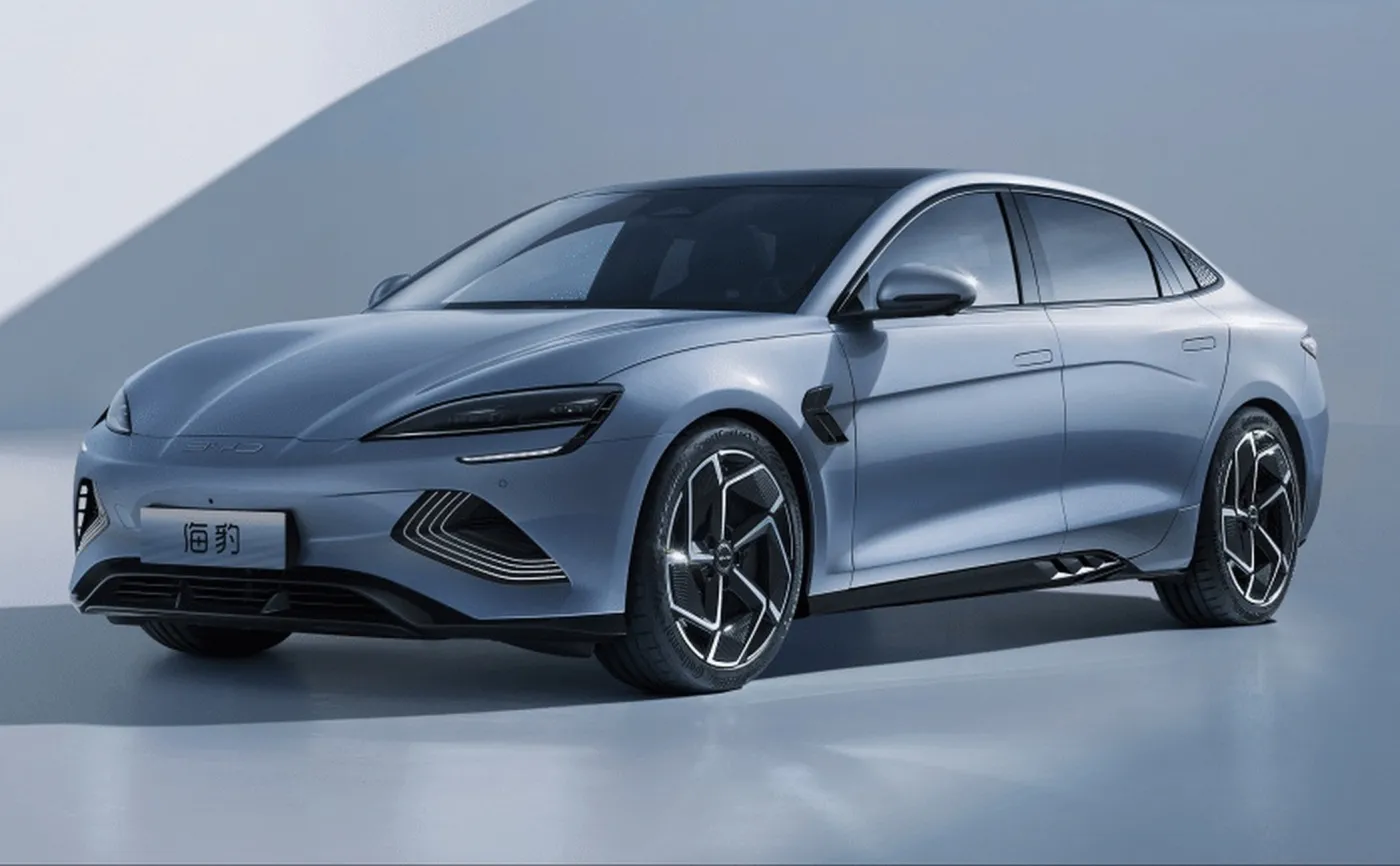 BYD Seal trafi do Europy. Chińczycy wyzywają Teslę na pojedynek