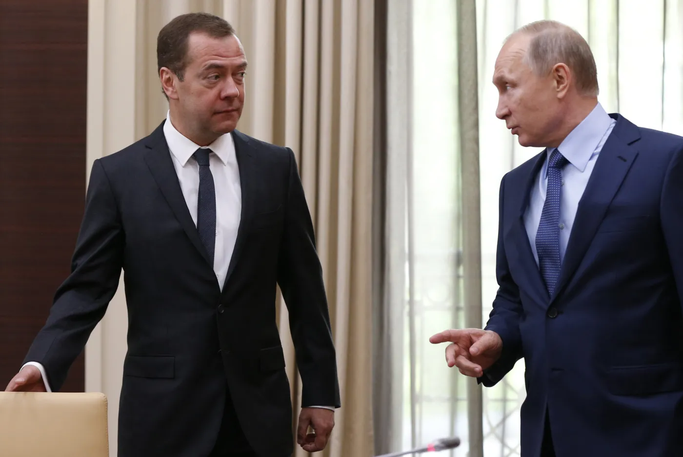 Dmitrij Miedwiediew i Władimir Putin
