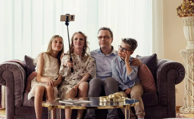 "Pisklę". Pod skorupą perfekcji [#DobryCynk]