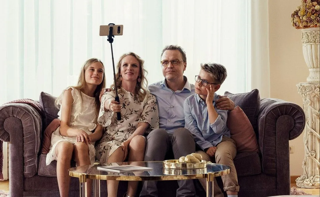 "Pisklę". Pod skorupą perfekcji [#DobryCynk]