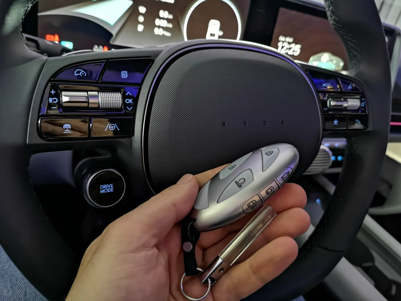 IONIQ 6 już w Polsce. Cena? NOWY Hyundai imponuje nie tylko stylem