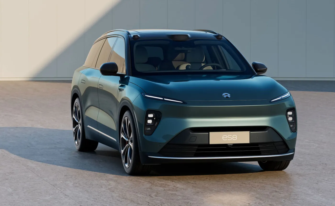 nio-es8-37666689.jpg
