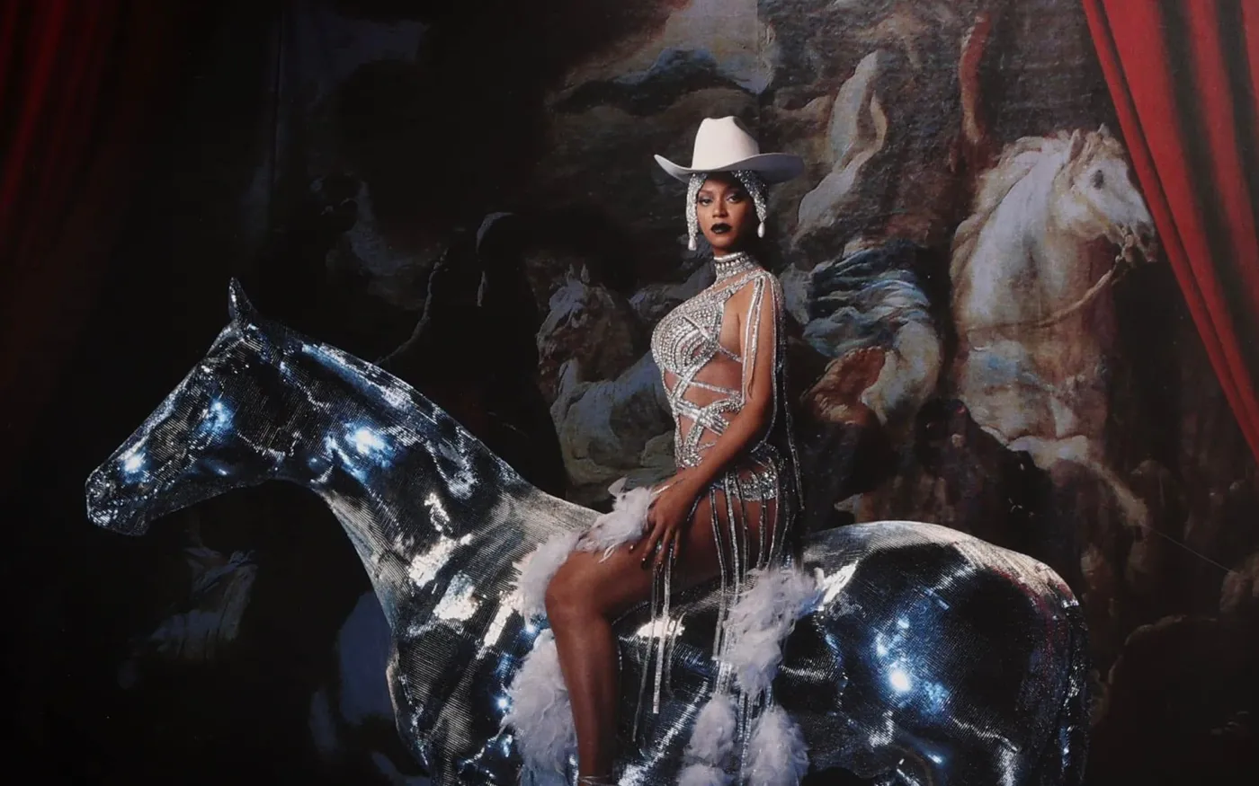 Piękny amerykański koń Beyonce, czyli koncertowe eldorado [Felieton CISZEJ/GŁOŚNIEJ]