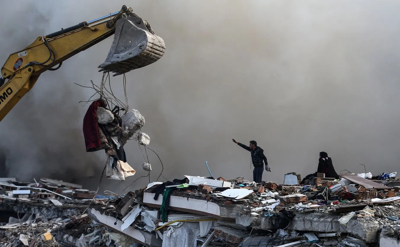 Kataklizm w Turcji. Erdogan ogłasza stan wyjątkowy