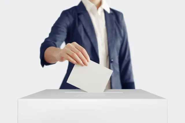 PiS odsłania kolejne jedynki do wyborów parlamentarnych. Znamy nazwiska liderów list w Małopolsce