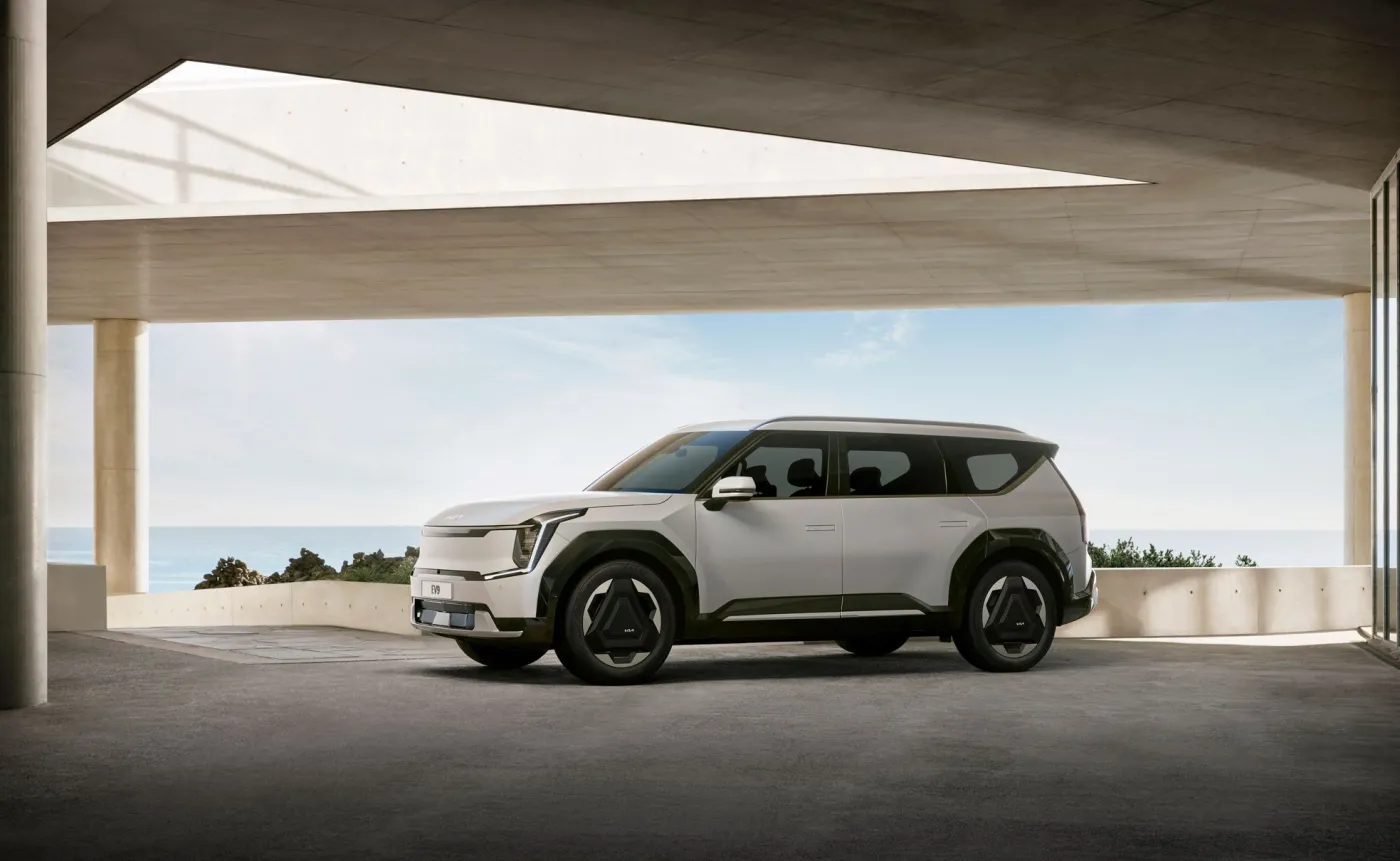 kia-ev9-37738408.jpg