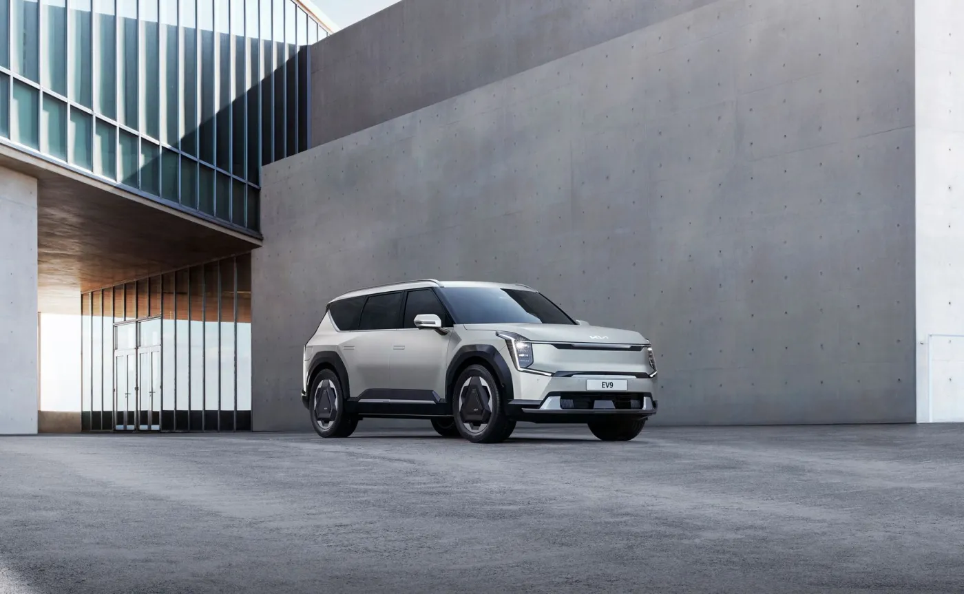 kia-ev9-37738395.jpg