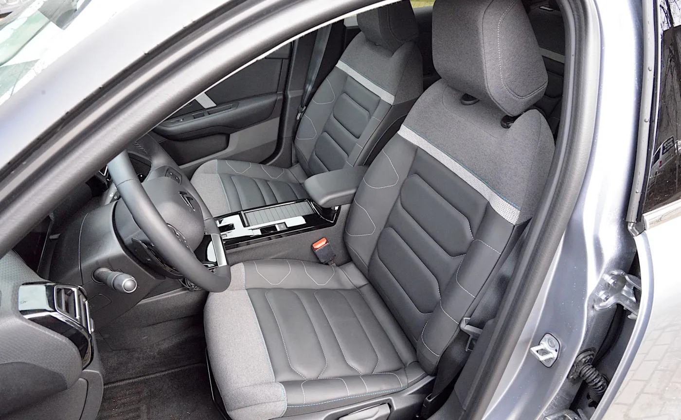 Citroen C4 1.5 BlueHDi 130 S