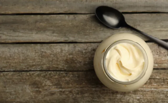 Majonez Winiary czy Kielecki? Polacy rozstrzygnęli "odwieczny spór". Ponad podziałami...