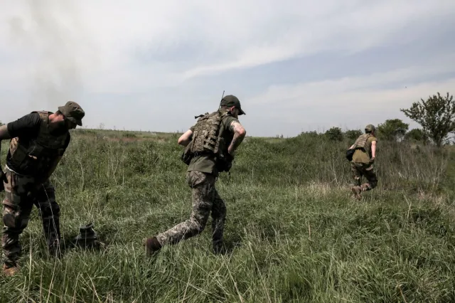Obrona Bachmutu. Płk Czerewaty: Miasto jest zmiecione z powierzchni ziemi, ale...