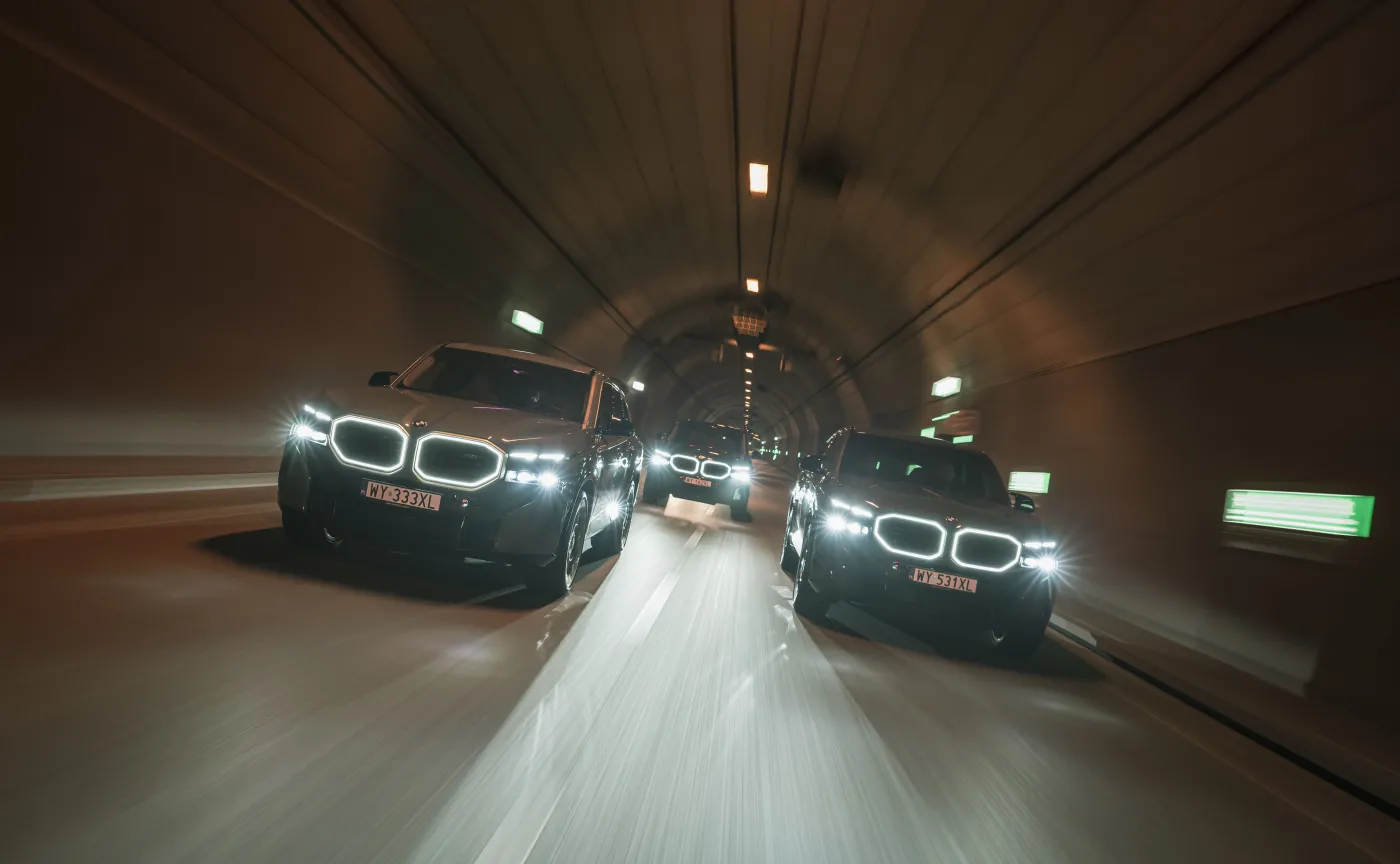 bmw-xm-37798322.jpeg