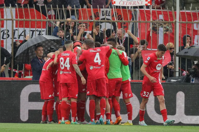 Monza przerwała serię Napoli, debiut Bereszyńskiego