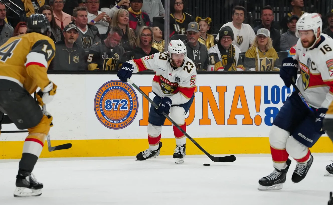 Panthers pozostają w grze. Wywalczyli zwycięstwo z Golden Knights po dogrywce
