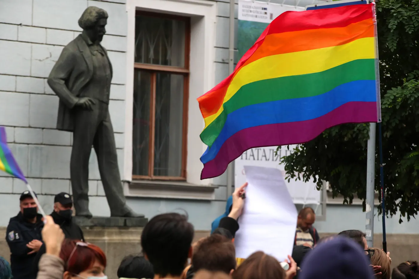 Wojna przyspiesza zmiany obyczajowe w Ukrainie