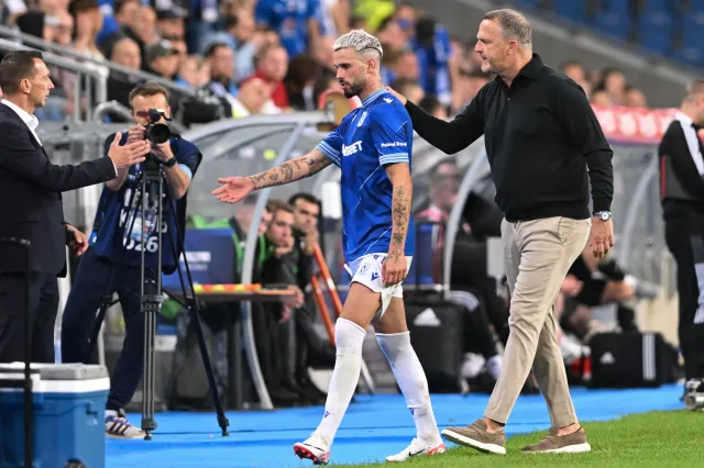 John van den Brom: Lubię, gdy piłkarze są niezadowoleni, że muszą zejść z boiska