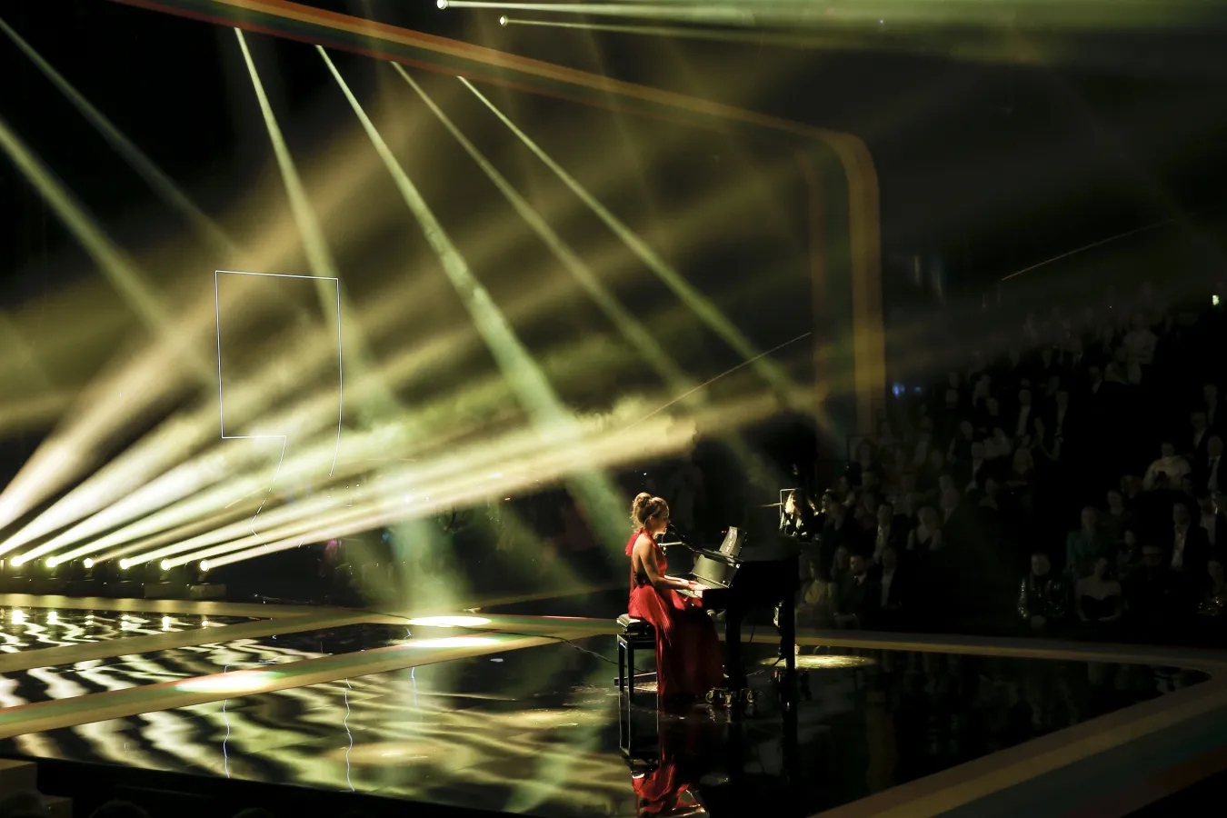 Król Dawid, królowa Sanah, talenty na Famie i bzdurne konflikty raperów. Felieton CISZEJ/GŁOŚNIEJ