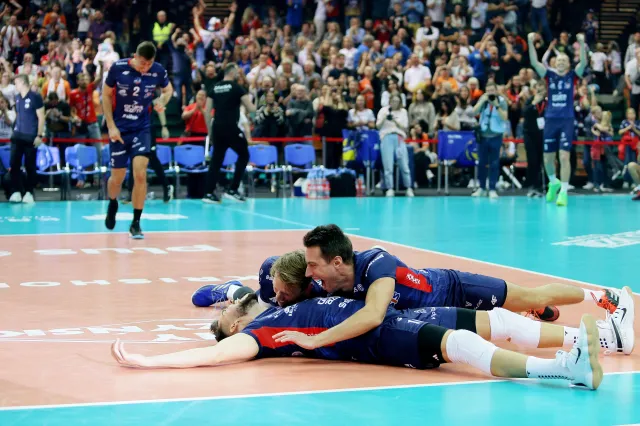 Thriller w meczu o Superpuchar Polski. Trofeum dla siatkarzy Zaksy [WIDEO]