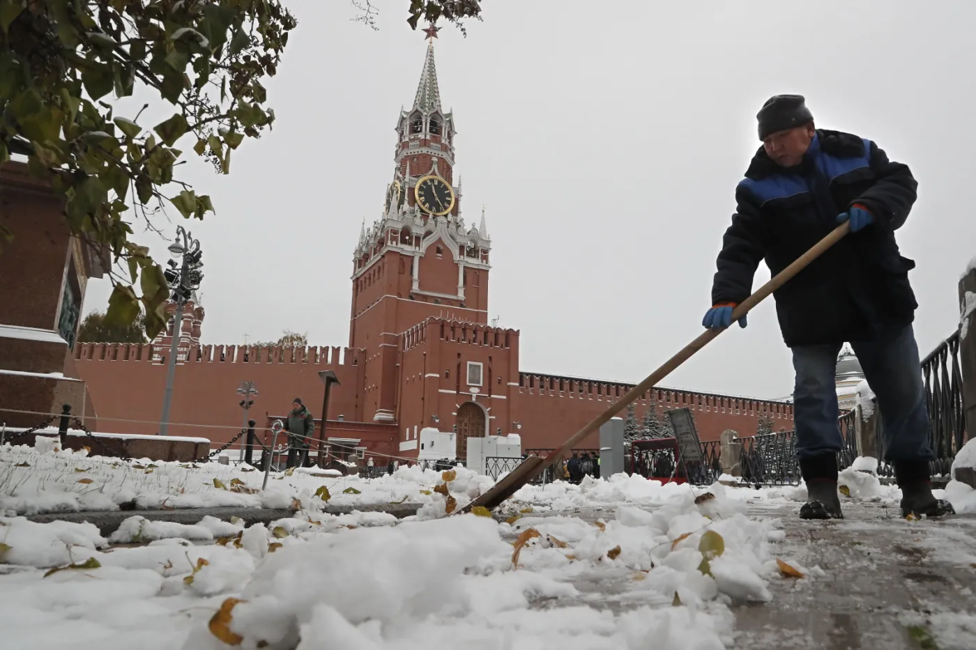 65 krajów omawia 10-punktowy plan, a Moskwa wściekła. "Wydarzenie jawnie antyrosyjskie"