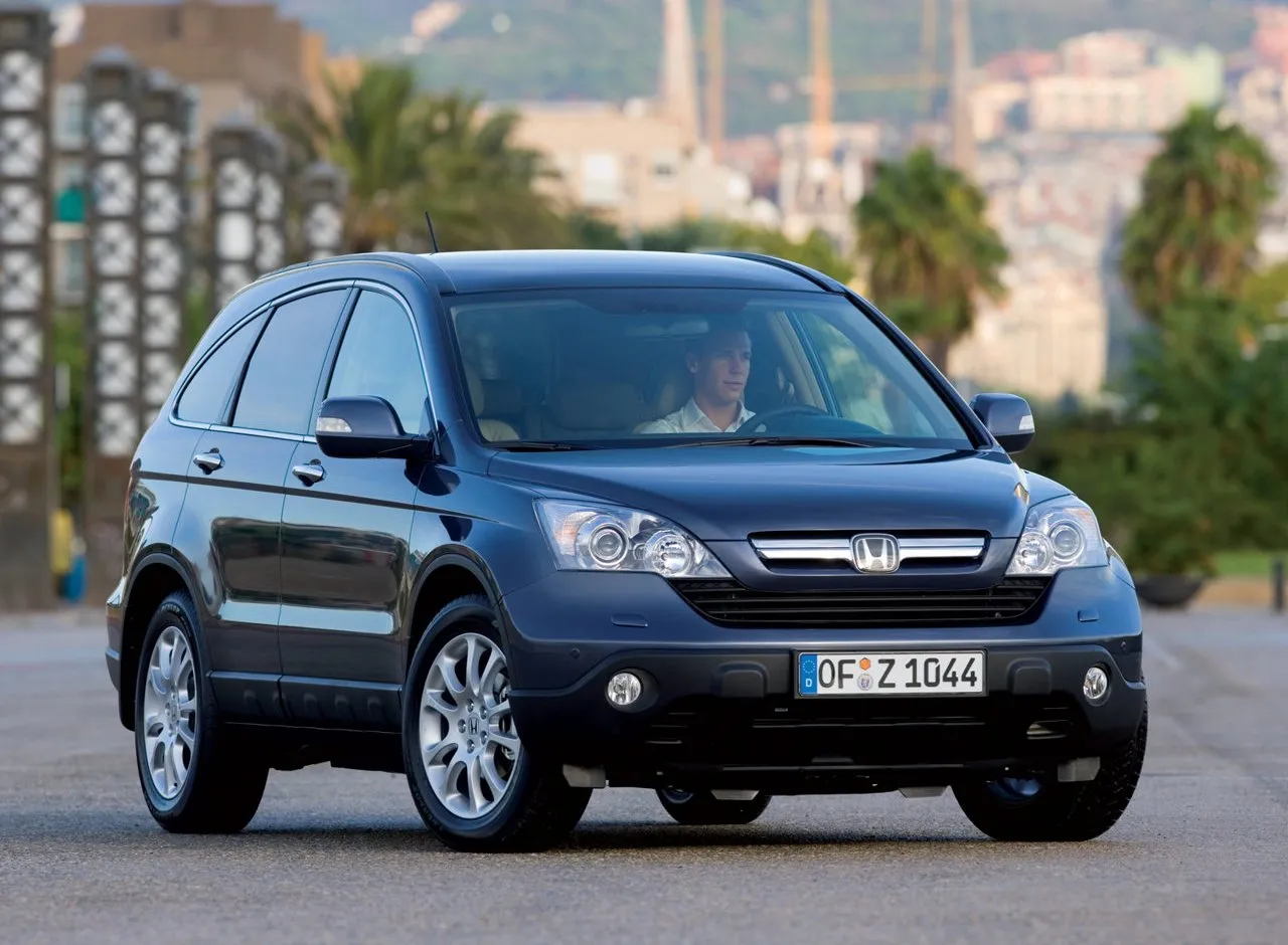 Najlepsze używane SUV-y za 30-50 tys. zł: Dacia, Honda czy może jednak Audi?