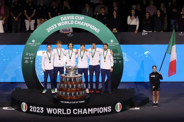 Włosi zdobyli Puchar Davisa. W finale pokonali Australię
