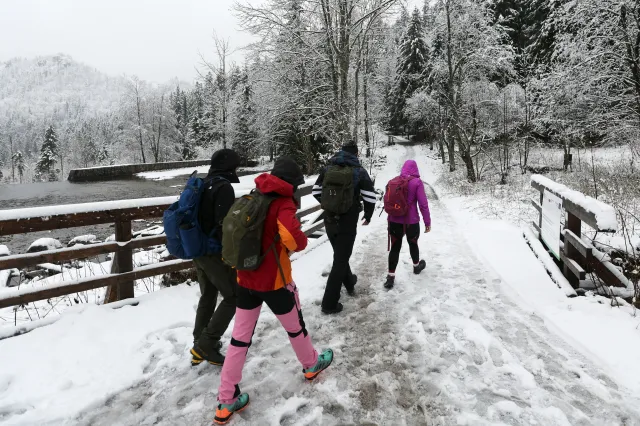 TPN odradza wyjścia w góry. Obowiązuje drugi stopień zagrożenia lawinowego
