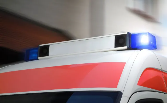 5-letnia dziewczynka wypadła z balkonu na 6. piętrze, dziecko jest w stanie ciężkim. Matka pod wpływem alkoholu