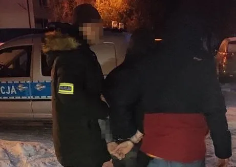 Lublin. "Ciało w worku, wciśnięte pod łóżko". Na zwłoki trafił ojciec, są nowe informacje