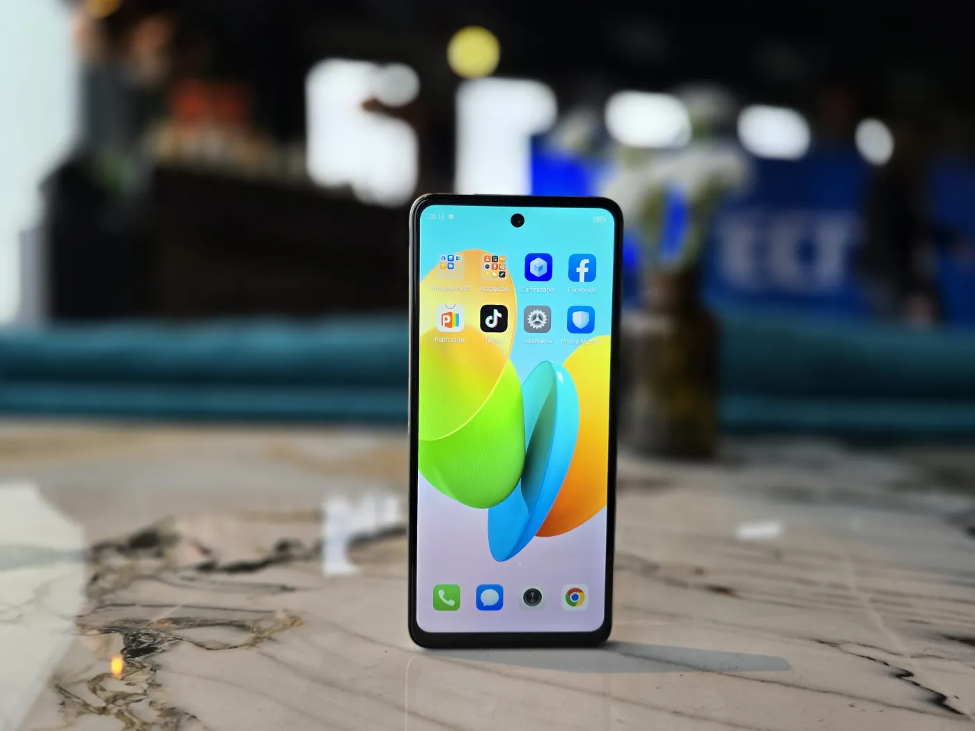 tecno-38068863.jpg