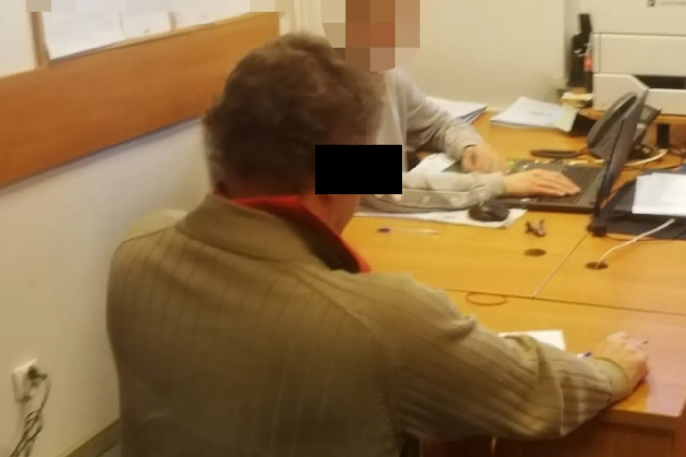 Mężczyzna strzelał do drona