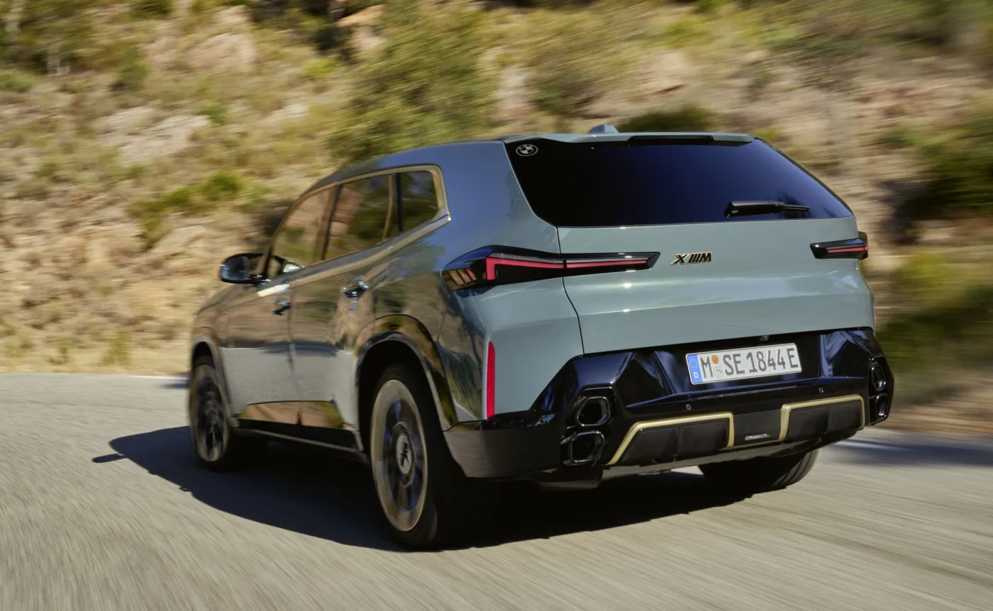 bmw-xm-37574869.jpg