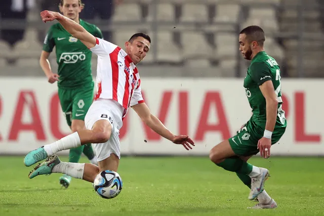 Zmarnowane okazje zemściły się na Cracovii. Cenne zwycięstwo Warty [WIDEO]