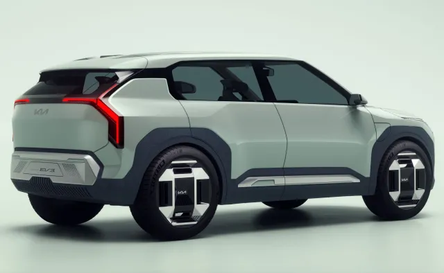 Kia sypie premierami! Oto dwa nowe SUV-y i sedan