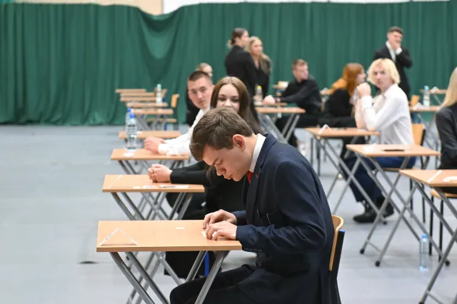 Pierwsza unieważniona matura 2024. Maturzysta udostępnił zdjęcia arkuszy w internecie